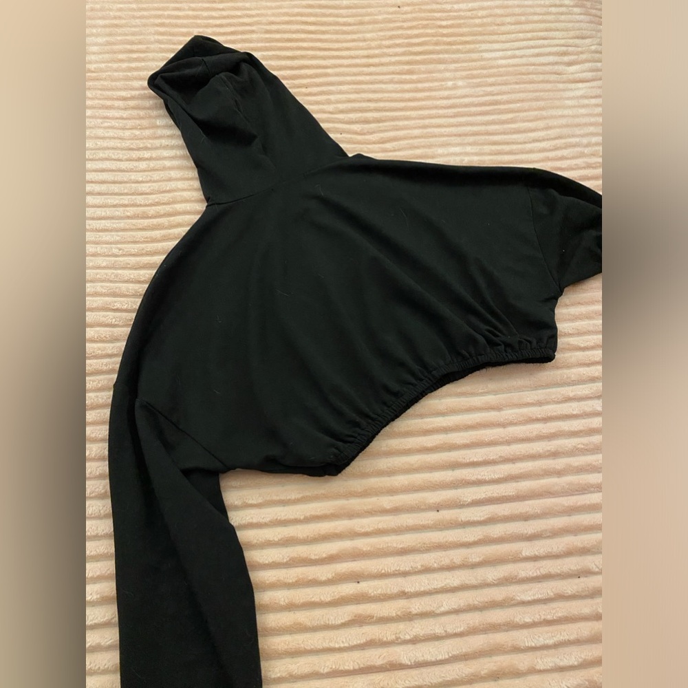 3 Cropped Sweater Bundle - Size S (Worn Once) - Picture 5 of 7